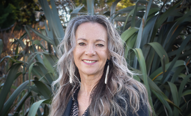 Meet Dr Lisa Watson, Tui Tuia | Learning Circle Kaiwhakaruruhau – Facilitator